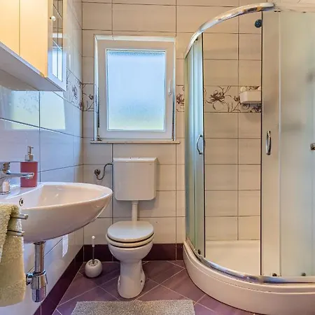 Apartmani Cres * קרס
