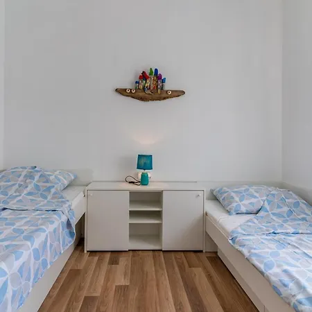 Apartmani Cres
