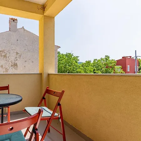 Apartmani Cres * קרס