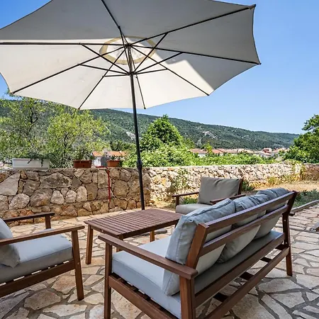 Apartmani Cres קרס