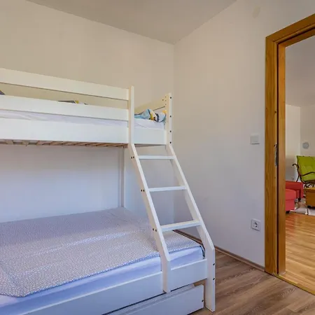 شقة Apartmani Cres كريس