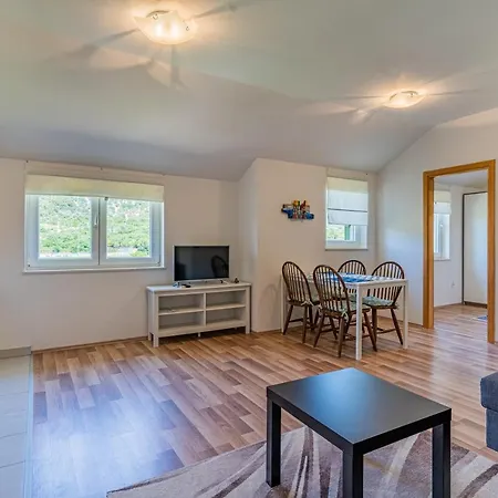 شقة Apartmani Cres كريس